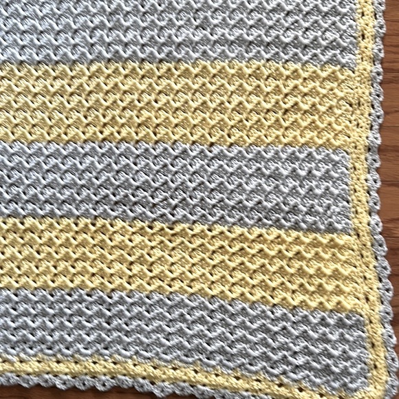 New Hand Crocheted Lap Size Blanket or Afghan Yellow & Gray Or Even For A Baby - Picture 3 of 6